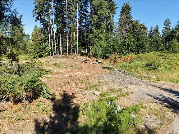 5th image of 3570 Carriere Rd