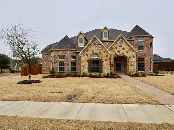 2nd image of 501 Hidden Lake Dr