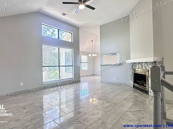 4th image of 708 Meadowcreek Ct