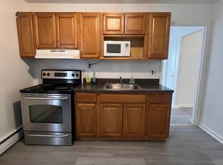 618 W Elizabeth Ave #2, Linden, NJ 07036