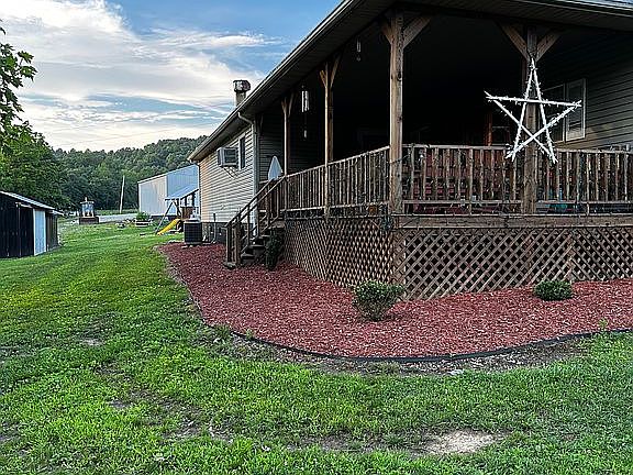 3rd image of 25 Porter Ln
