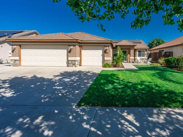 1374 W Semillon Street, Hanford, CA 93230