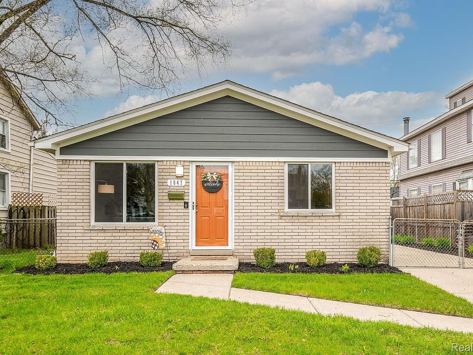 1st image of 1847 Catalpa Ct