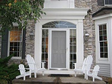 3rd image of 220 Arborhurst Cir