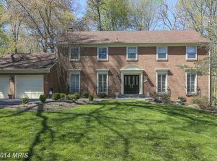 9105 Cranford Dr, Rockville, MD 20854