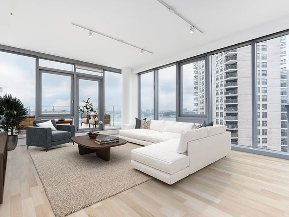 3rd image of 554 54th St #26R