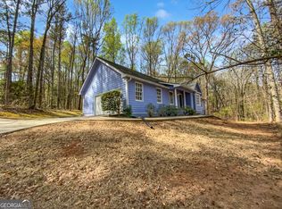 160 Benjamin Cir, Fayetteville, GA
