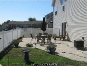 Exterior Back Yard Patio Area