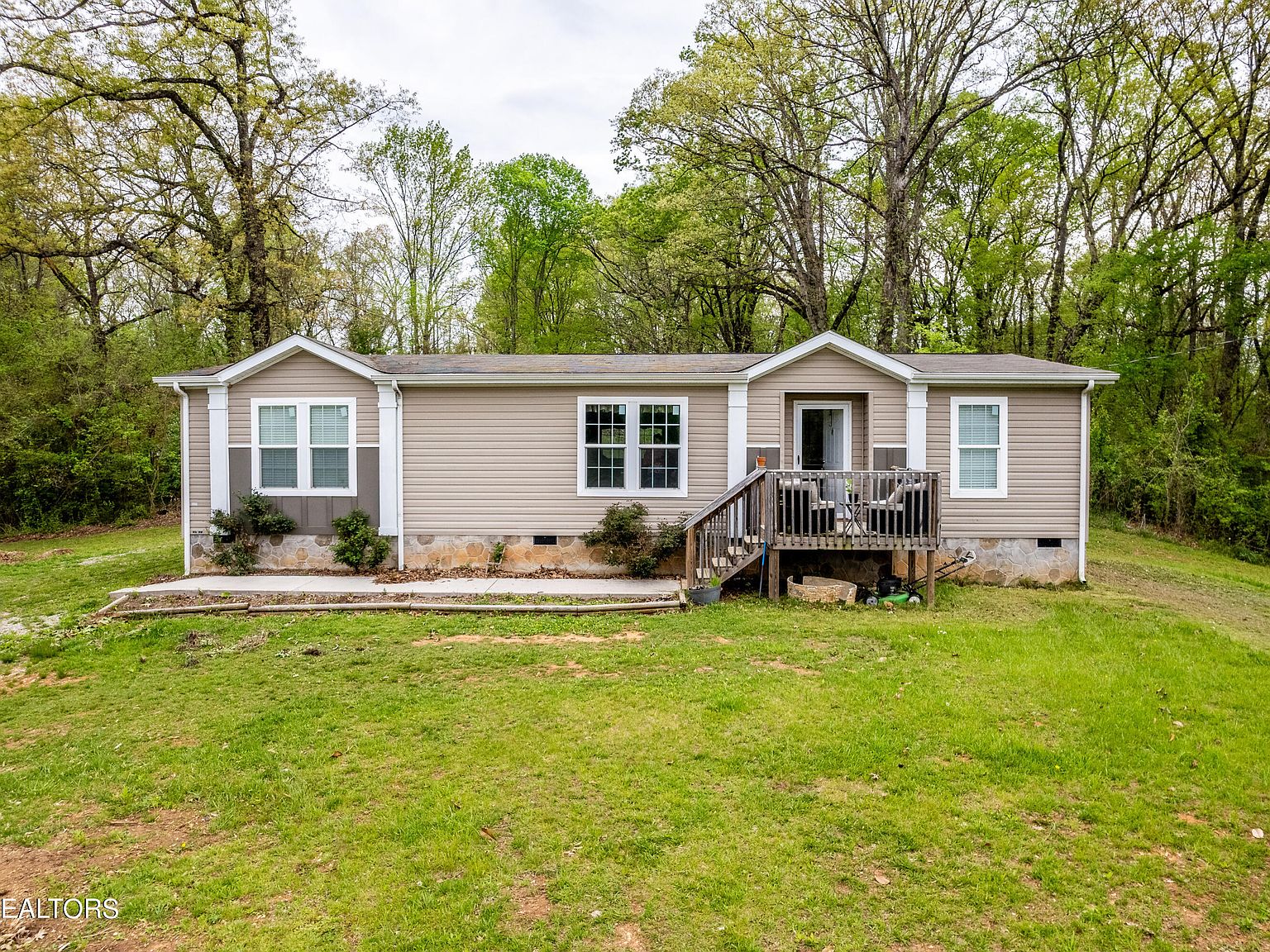 557 Bruner Rd, Strawberry Plains, TN 37871 Zillow