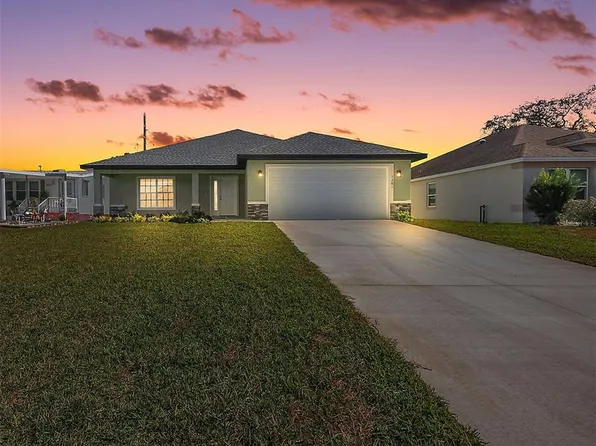 1201 Dustin Dr, Lady Lake, FL 32159