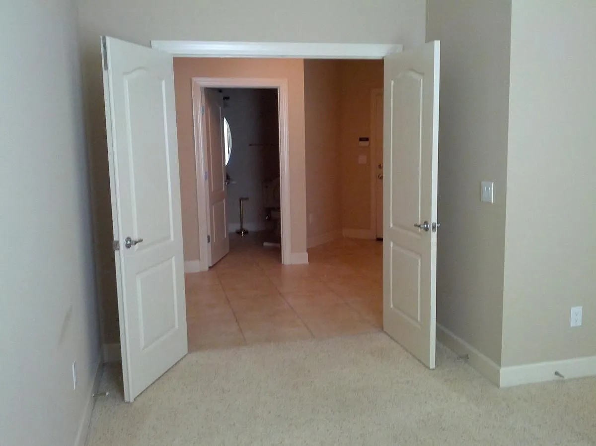 3 bed, 3.5 bath, 2674 sqft, $3,500 — Photo 4