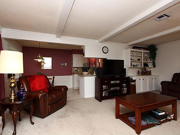 5th image of 16113 Acapulco Dr