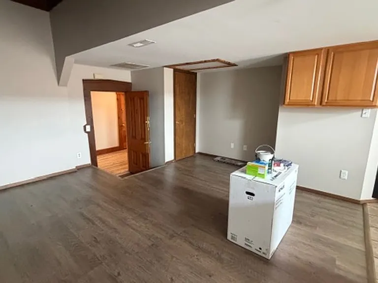 216 W Front St — Photo 2