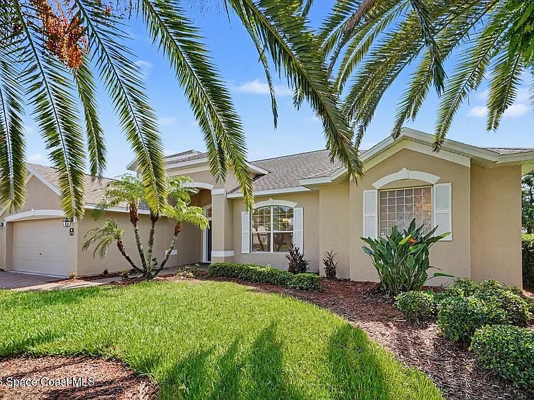 4751 Chardonnay Dr — Photo 1