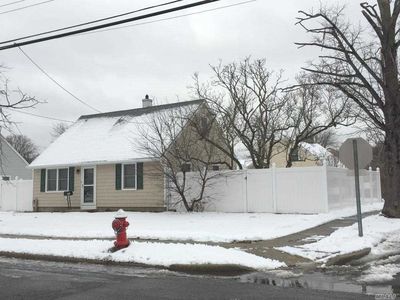 691 Barnes Ave, Baldwin, NY, 11510
