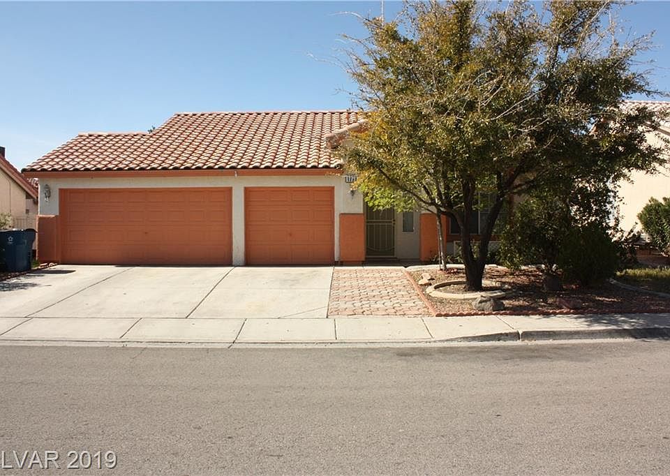 1st image of 1771 English Rose Dr