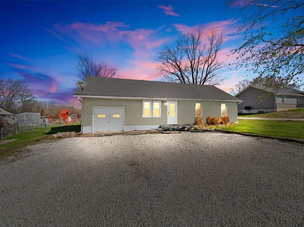 4617 W Highway 47, Hawk Point, MO 63349
