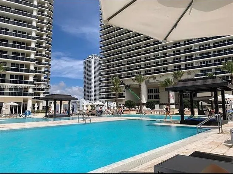 1830 S Ocean Dr #2011 — Photo 1