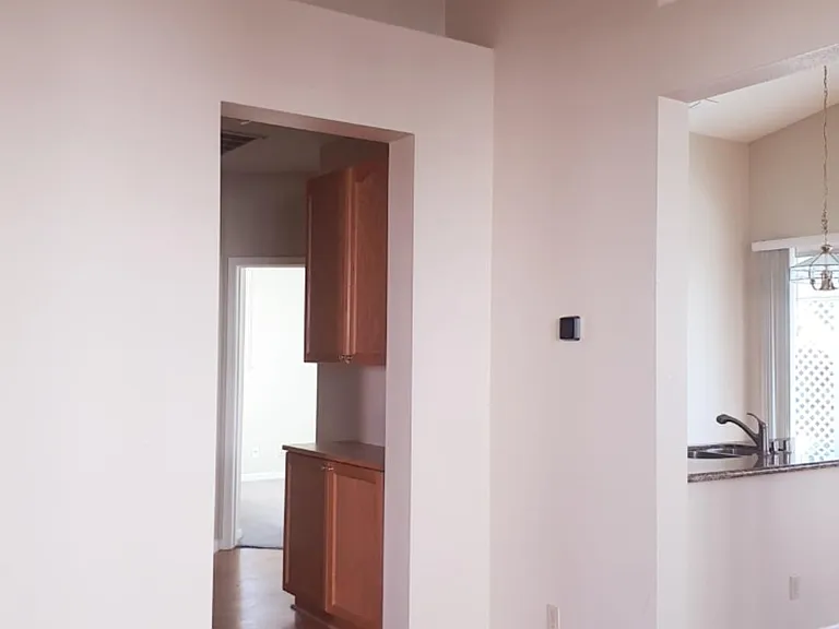 920 Rathbone Cir — Photo 16