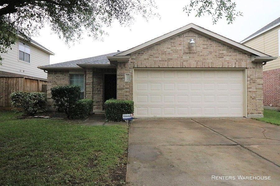1st image of 20926 Balmoral Glen Ln