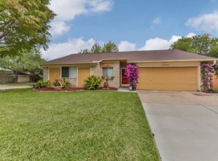10926 White Oak Bend Dr, Houston, TX 77064