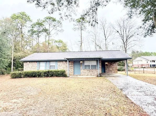 802 Wildwood Dr, Hinesville, GA 31313