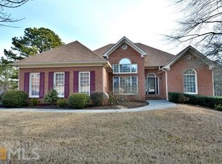 6203 Greens Mill Rdg, Loganville, GA 30052