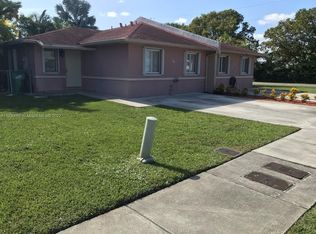 9440 SW 169th St, Palmetto Bay, FL 33157