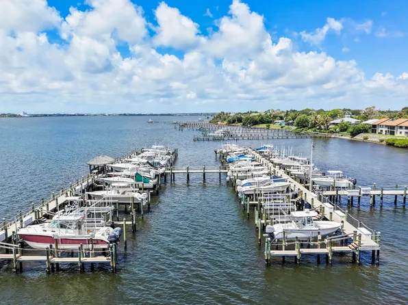 1600 NE Dixie Highway #4-107, Jensen Beach, FL 34957