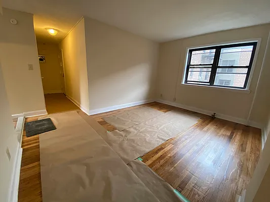 Rented by Contact Realty | media 37