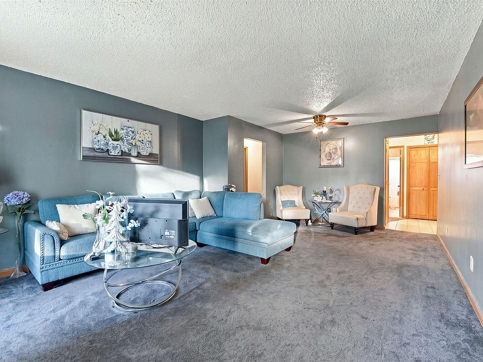 15377 Vivian St, photo 6