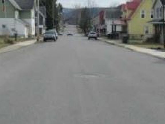 Exterior Neighborhood (street photo)
