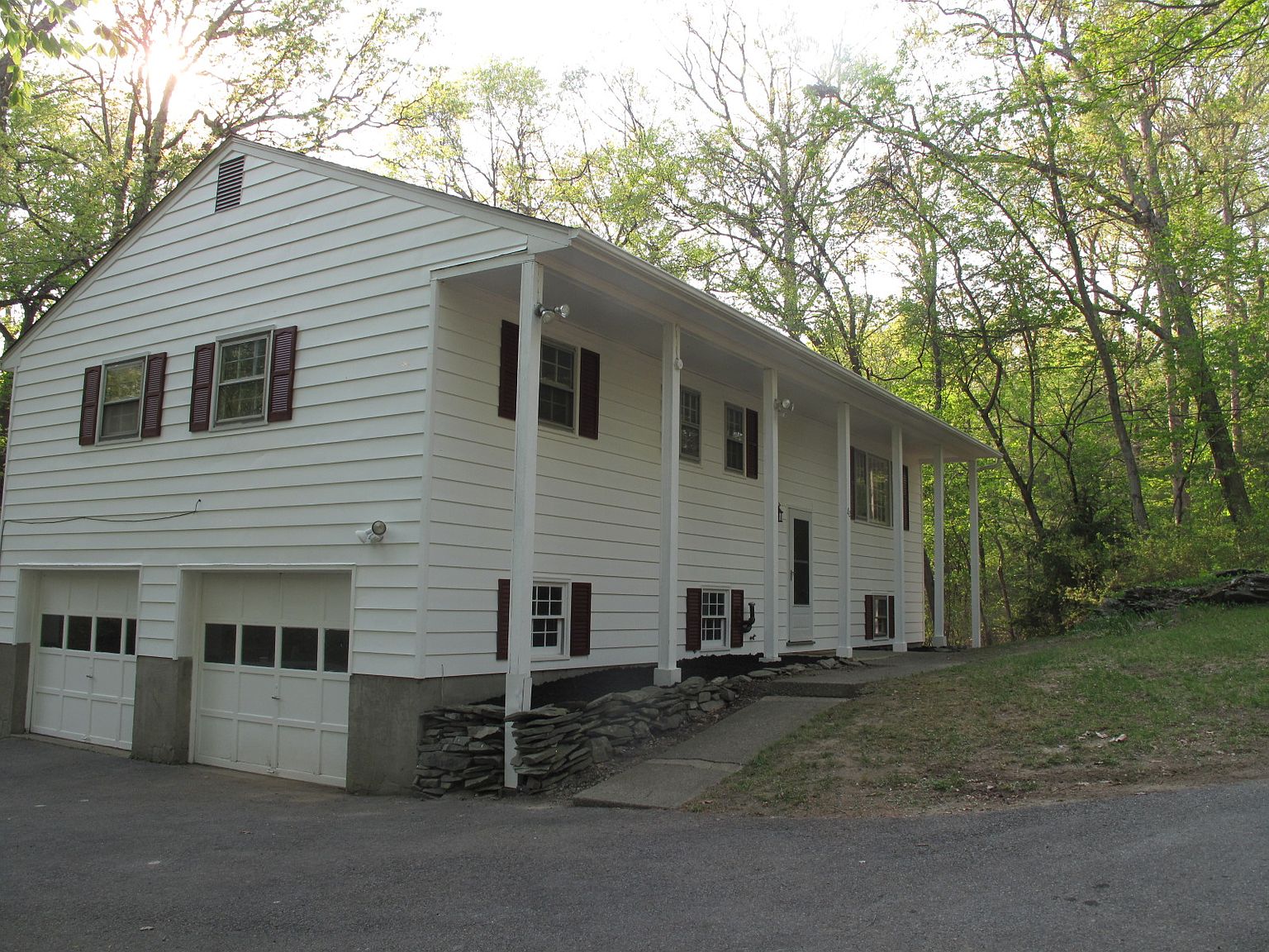 82 Roosevelt Rd, Hyde Park, NY 12538 Zillow