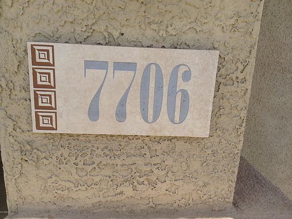 3rd image of 7706 W Wood Ln