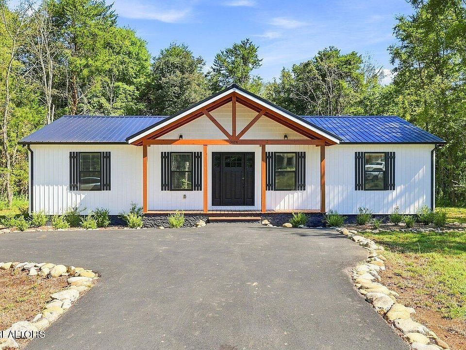 1st image of 3614 Cove Ln