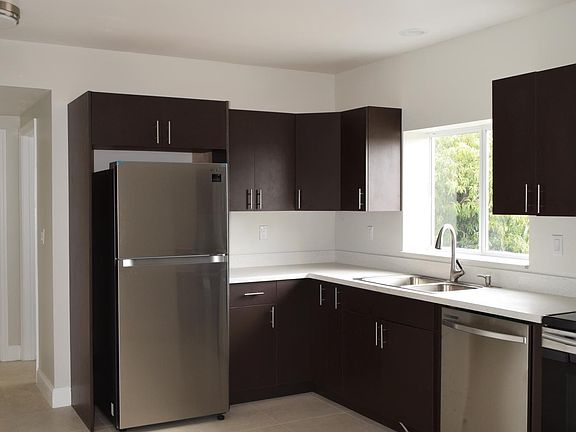 kitchen/ breakfast room