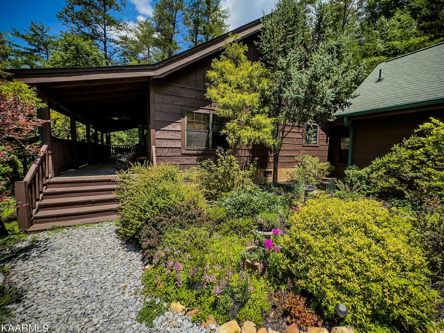 2813 Piney Cove Way, Sevierville, TN 37862 Zillow