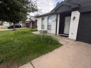 7115 Ocho Rios Dr, Fort Worth, TX 76137