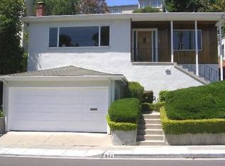 942 Underhills Rd, Oakland, CA 94610