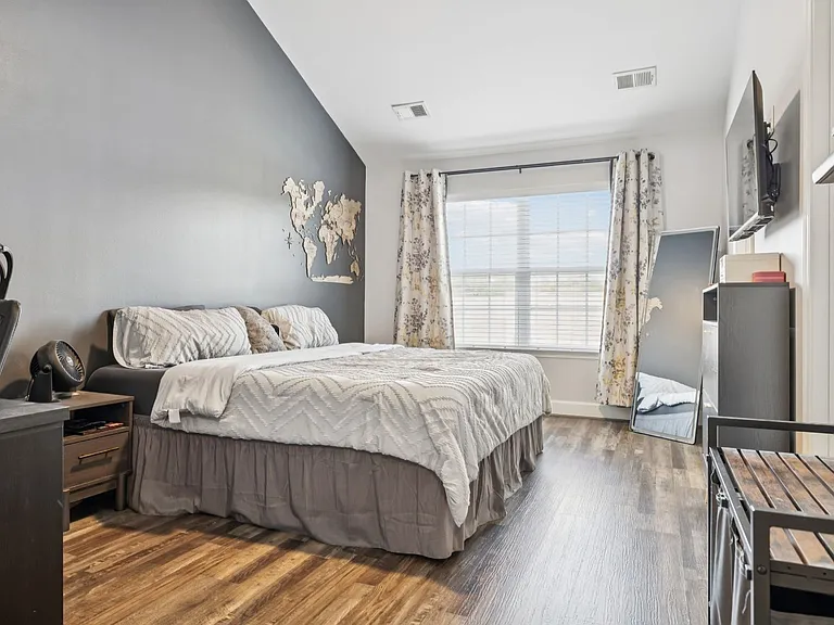 4705 Brighton Village Dr — Photo 19