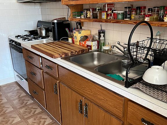 2nd image of 1137 Cook Ave APT 405