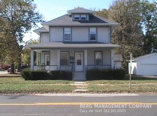 202 N West Ave, Waukesha, WI 53186