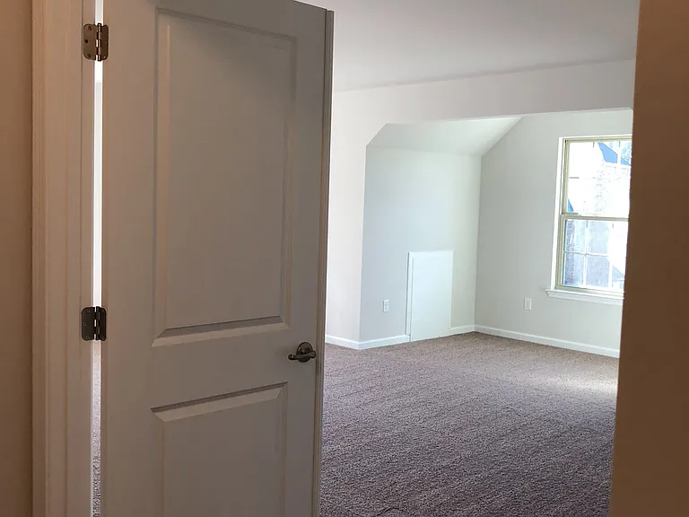 433 Warren Hill Dr — Photo 6