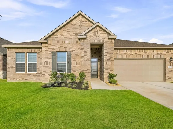 2032 Blue Mar Dr, Brookshire, TX 77423