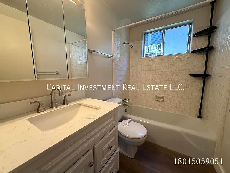 1728 S 800 E #3 — Photo 9