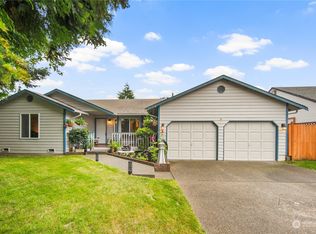 8 109th St SE, Everett, WA 98208