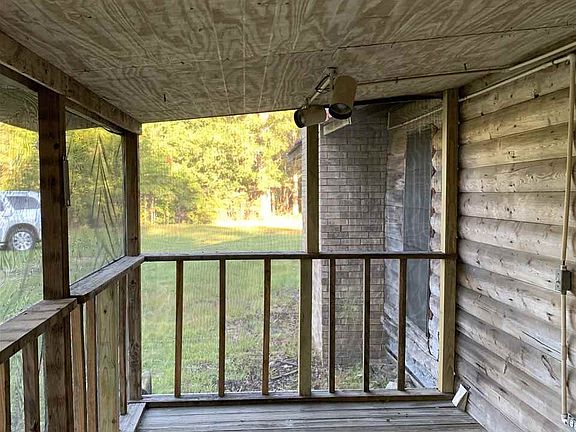 4th image of 792 County Road 565