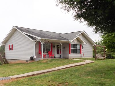 2150 Dicks Hill Pkwy, Mount Airy, GA, 30563