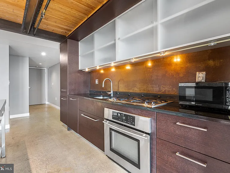 1101 Washington Ave #501 — Photo 7