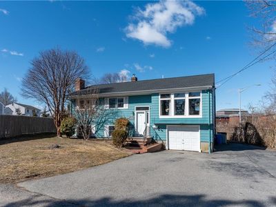 20 Casey Dr, Middletown, RI, 02842